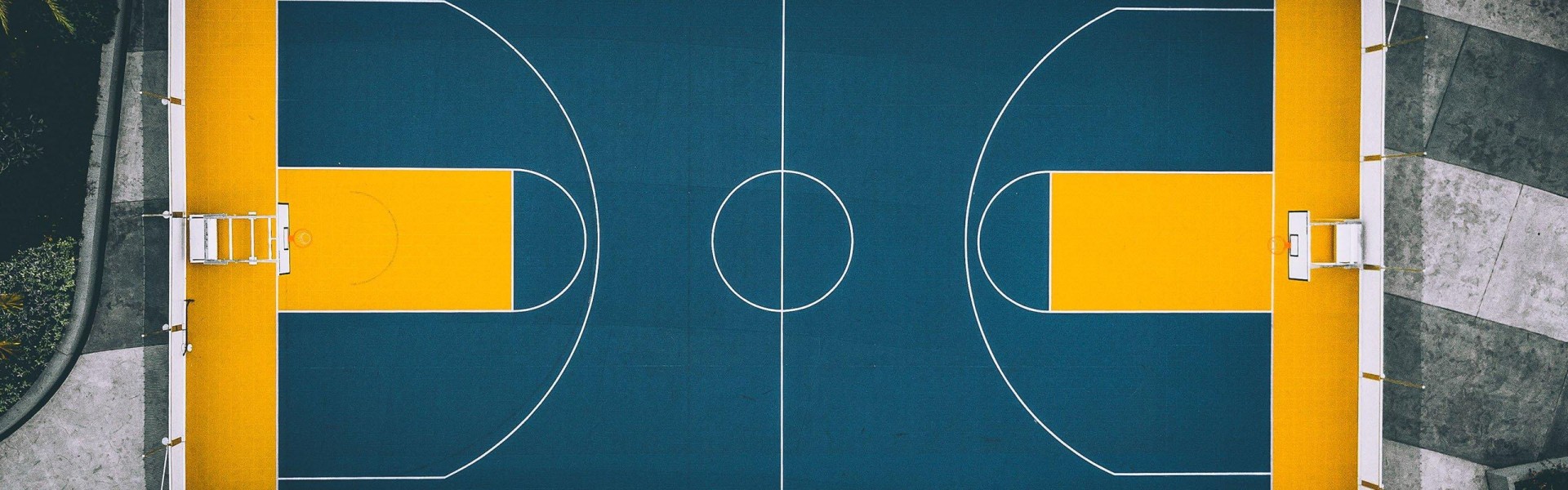 TK体育直播-英超与中超球员之间的差异与相互影响探讨