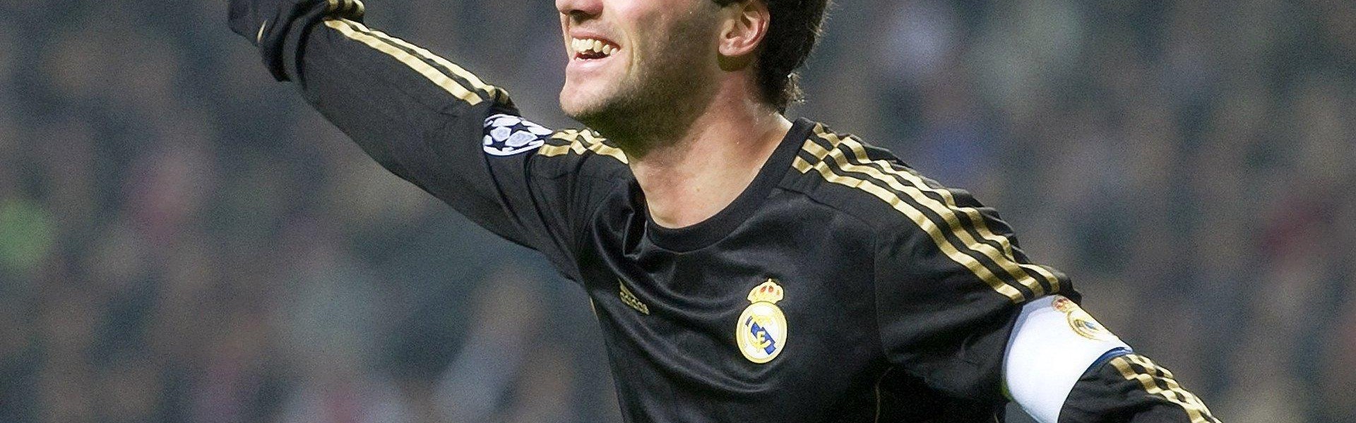 TK体育直播-2021年欧冠比赛精彩瞬间及关键对决回顾